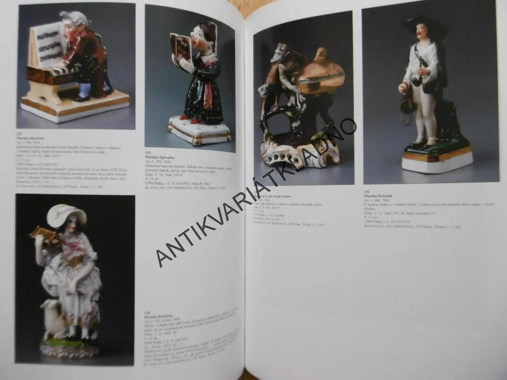 SLAVKOVSKÝ PORCELÁNU 1792-2002, DAGMAR HEJDOVÁ, JAN MERGL