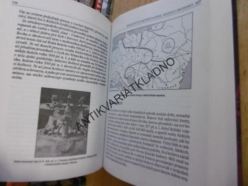VELKÁ KNIHA MAGIE A ČAROVÁNÍ, ERVÍN HRYCH, **an