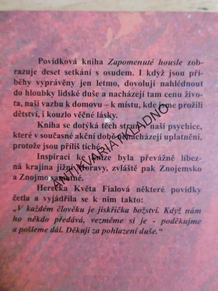 ZAPOMENUTÉ HOUSLE, HELENA PROCHÁZKOVÁ, **an