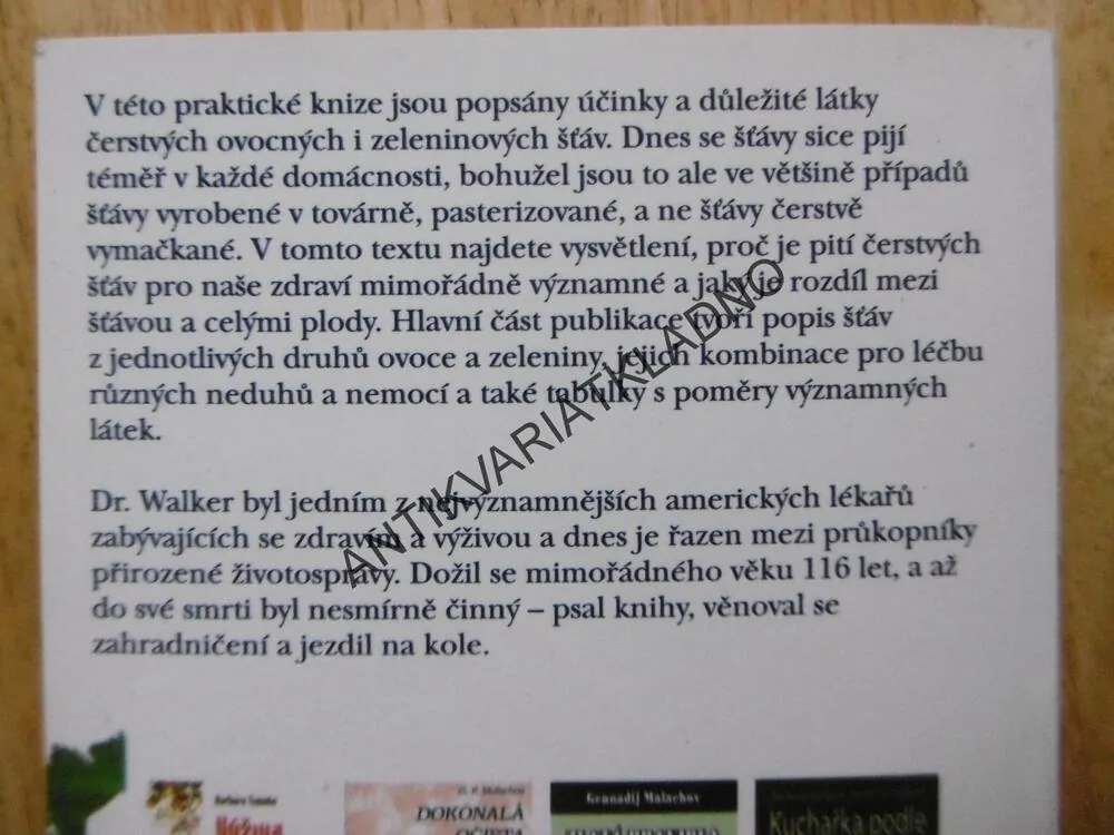 ČERSTVÉ OVOCNÉ A ZELENINOVÉ ŠŤÁVY, N.W. WALKER, **an
