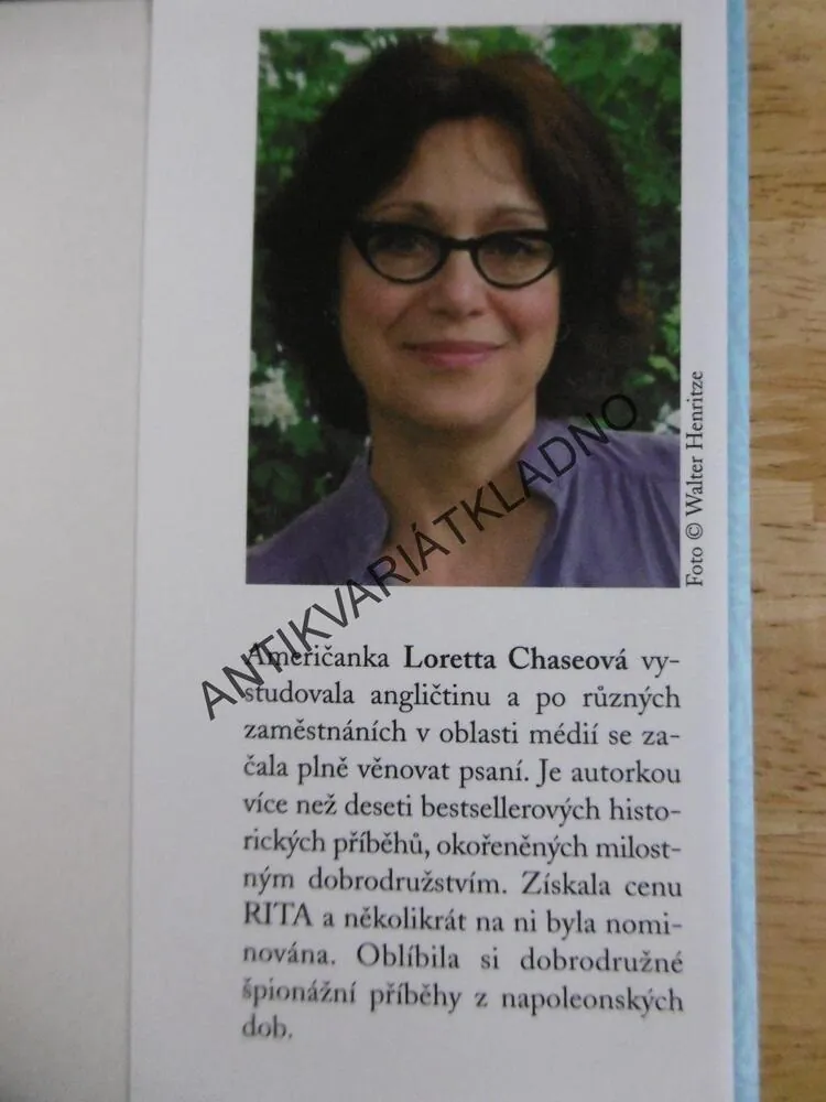 LORD BELZEBUB, LORETTA CHASEOVÁ, **an