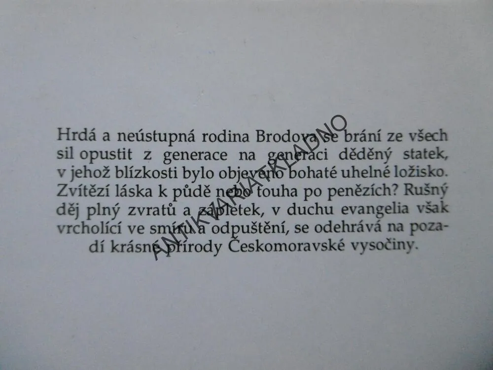 OTCOVSKÝ DŮM, VLASTA JAVOŘICKÁ, **an