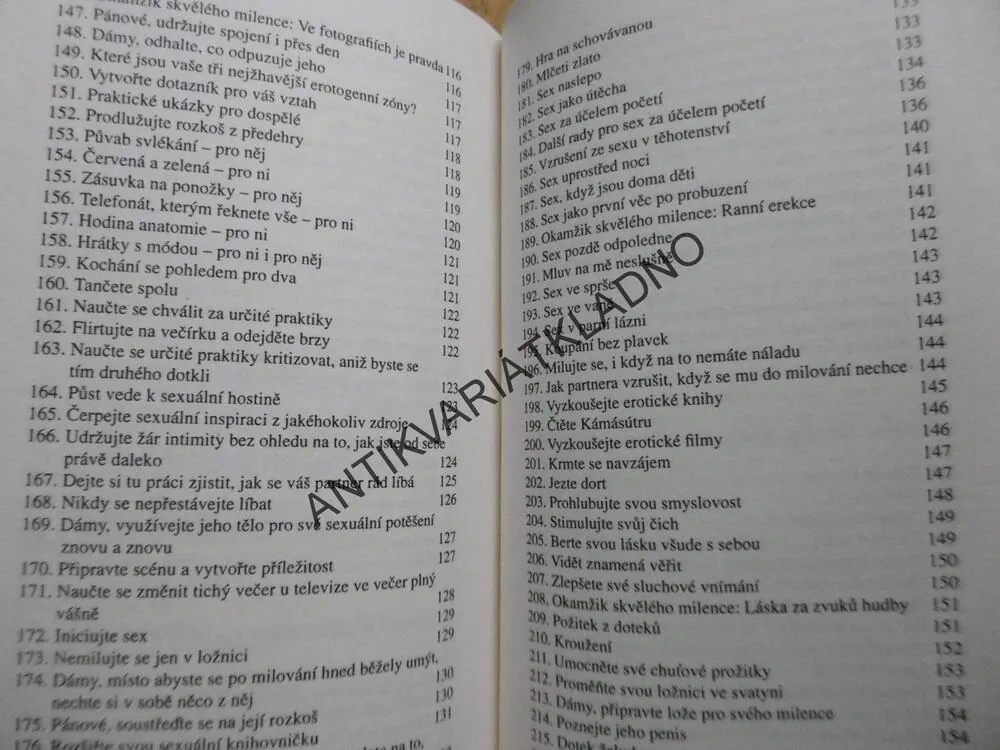 PROČ SE TĚŠIT DO LOŽNICE, TAJEMSTVÍ VÁŠNIVÉHO MILOVÁNÍ, LOU PAGET, **an