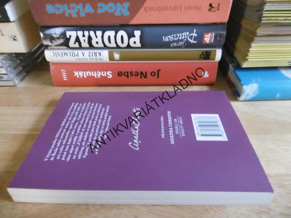 VĚŠTÍRNA V DELFÁCH, THE ORACLE AT DELPHI, THE DOUBLE CLUE, AGATHA CHRISTIE, DVOJJAZYČNÉ