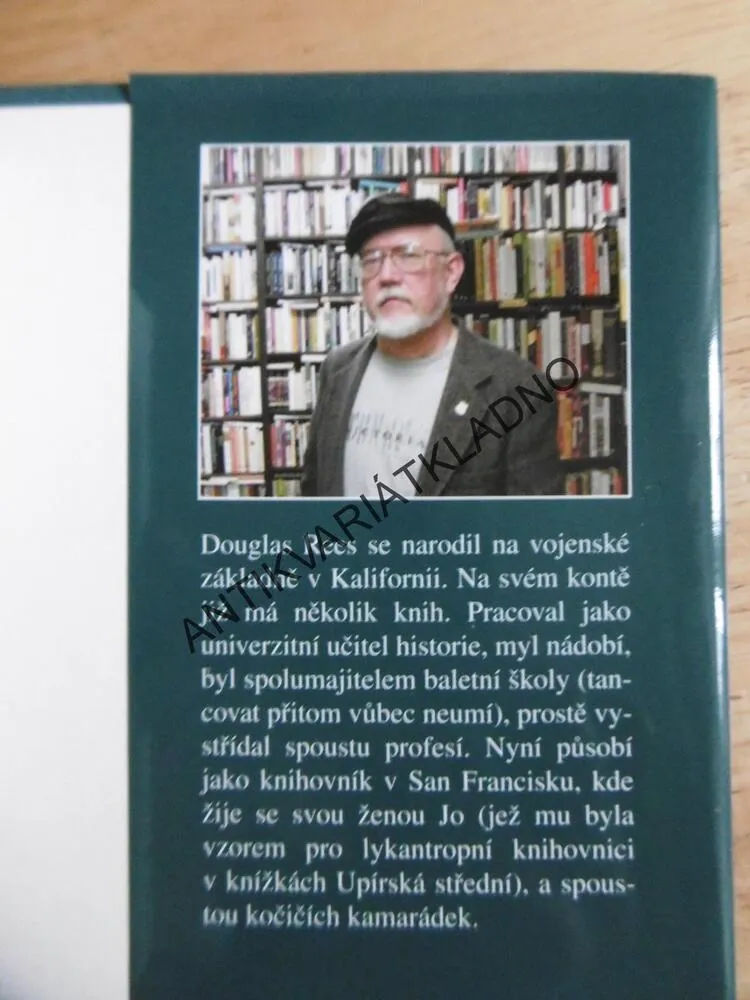 UPÍRSKÁ STŘEDNÍ, DRUHÁK, DOUGLAS REES, **an