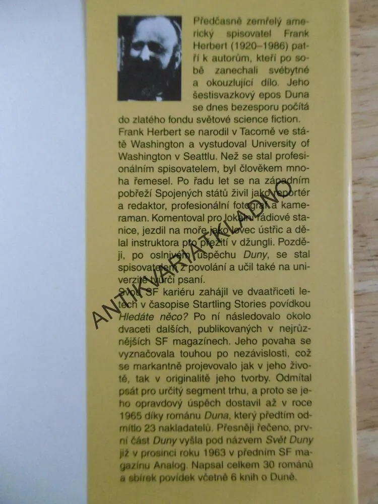SANTAROŽSKÁ BARIÉRA, FRANK HERBERT, **an
