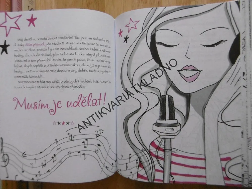 VIOLETTA, TAJNÝ DENÍK VIOLETTY, DISNEY, **an