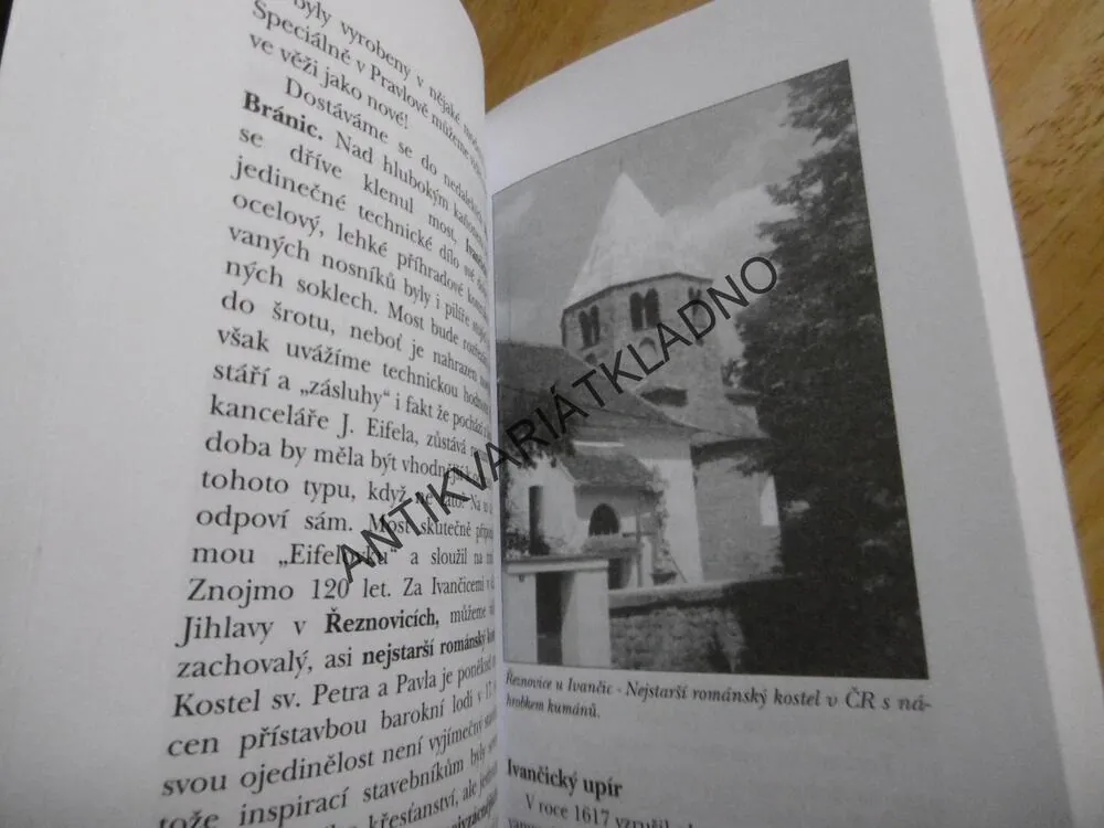 TOULKY MORAVOU, LADISLAV KOVÁŘ, 