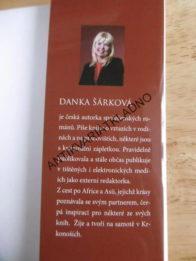 SVATEBNÍ DAR, DANKA ŠÁRKOVÁ
