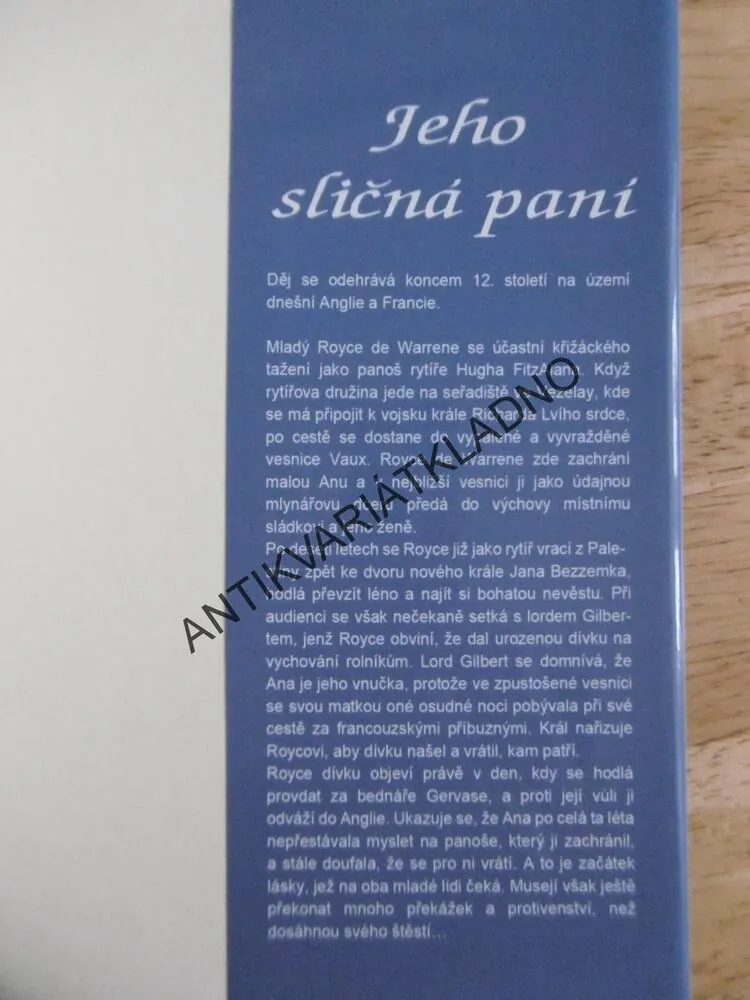 JEHO SLIČNÁ PANÍ, KATHELEEN KIRKWOOD, **an