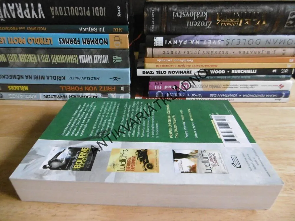 THE BOURNE RETRIBUTION, ROBERT LUDLUM, ANGLICKY, **an