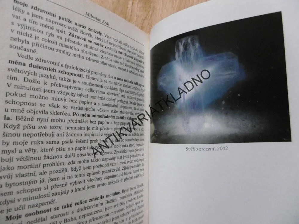 KOSMICKÁ PAMĚŤ, MILOSLAV KRÁL, HLEDÁNÍ SMYSLU KOSMU A ČLOVĚKA, ZDENĚK HAJNÝ, **an
