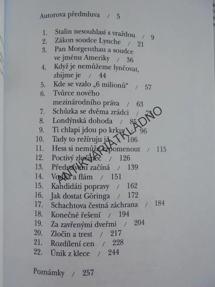 NORIMBERK, POSLEDNÍ BITVA, VÁLKA, D. IRVING