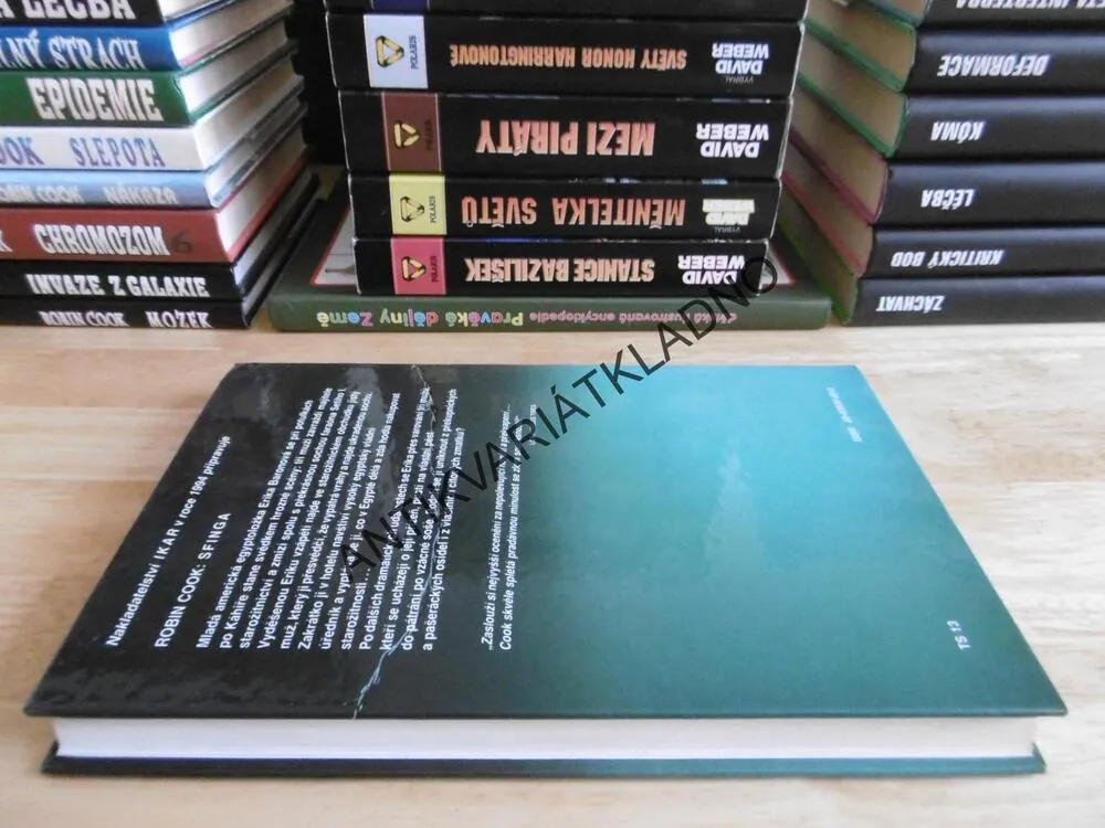 BLÍZKÝ KONEC, ROBIN COOK, **an