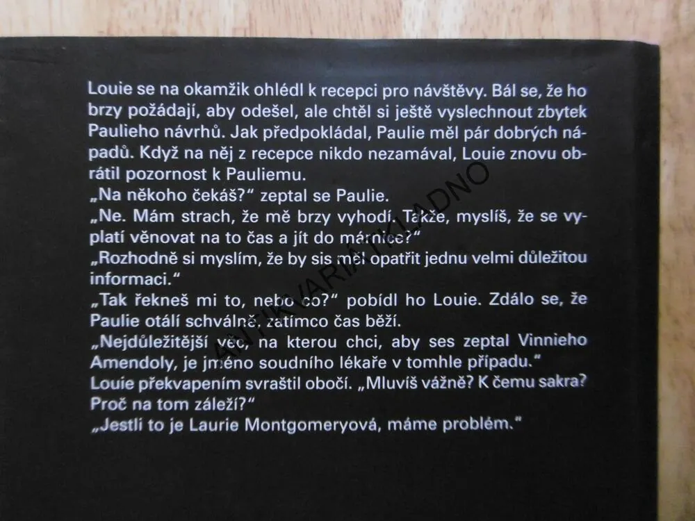 LÉČBA, ROBIN COOK, **an