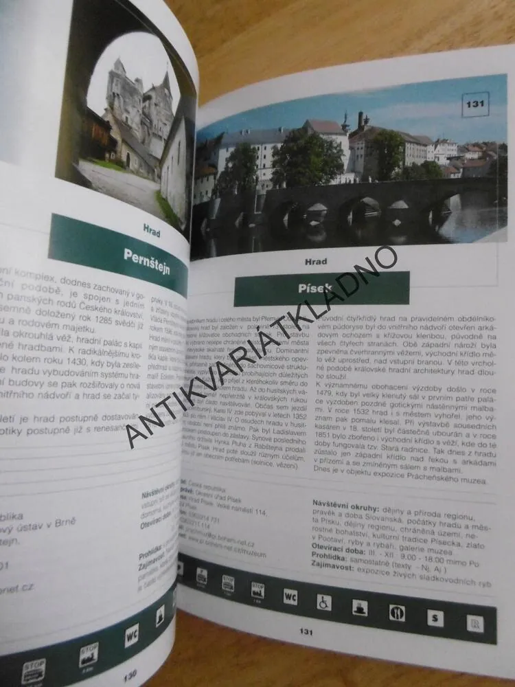 PRŮVODCE PO HRADECH A ZÁMCÍCH, PAMÁTKY ČECH, MORAVY A SLEZSKA, **an