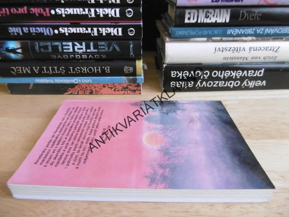 HORKÉ PENÍZE, DICK FRANCIS, **an