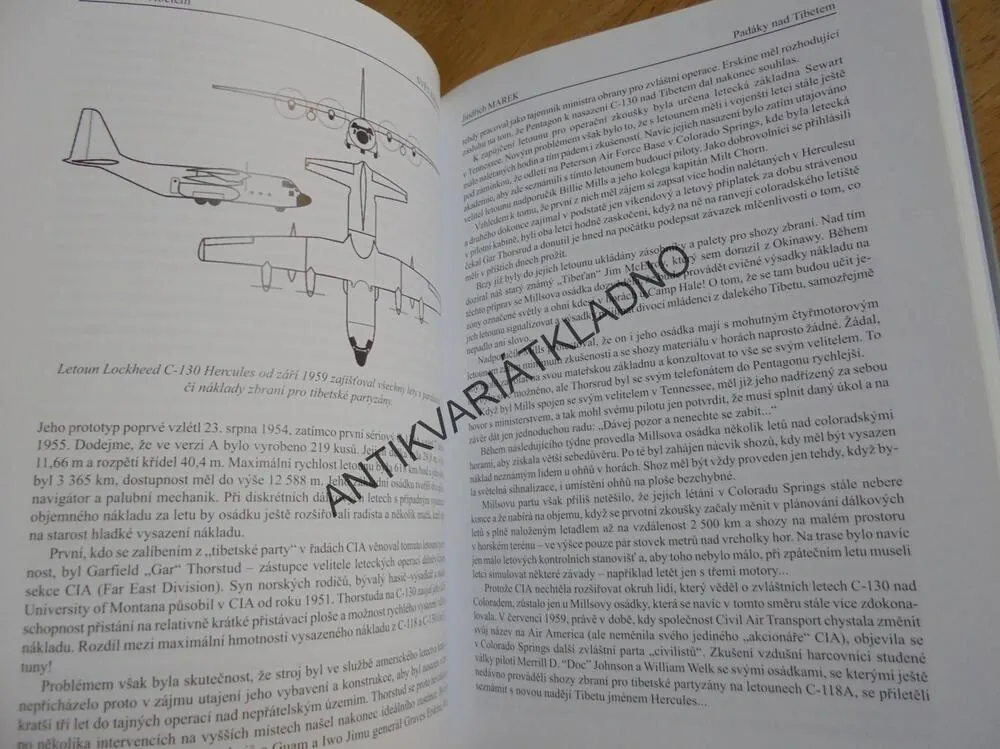 PADÁKY NAD TIBETEM, TAJNÉ OPERACE CIA 1957-1974,PARAŠUTISMUS, **an