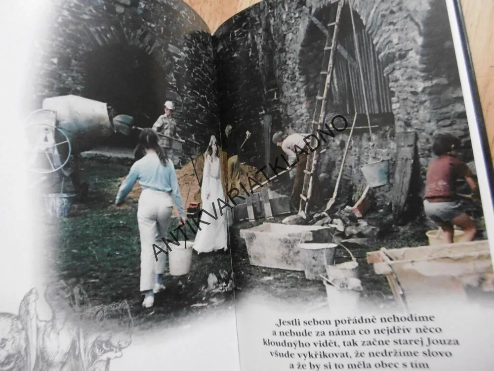 AŤ ŽIJÍ DUCHOVÉ! JIŘÍ MELÍŠEK, PAVEL SÝKORA, **an