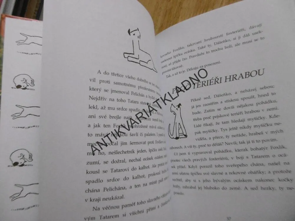 DÁŠENKA, ČILI ŽIVOT ŠTĚNĚTE, KAREL ČAPEK, 2012, **an