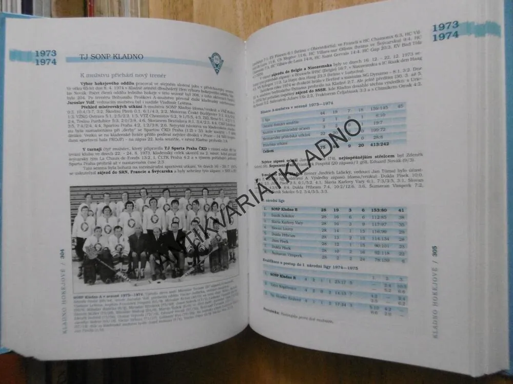 KLADNO HOKEJOVÉ, JOSEF JÁGR, MIROSLAV OLIVERIUS, 80 LET HOKEJE 1924-2004, HOKEJ, AUTOGRAM JAROMÍR JÁGR, **an