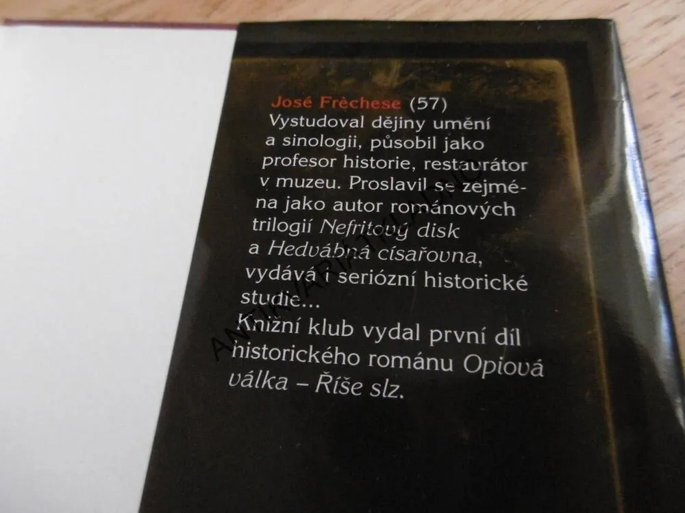TAJEMSTVÍ LETNÍHO PALÁCE, JOSÉ FRÉCHES, OPIOVÁ VÁLKA 2., **an