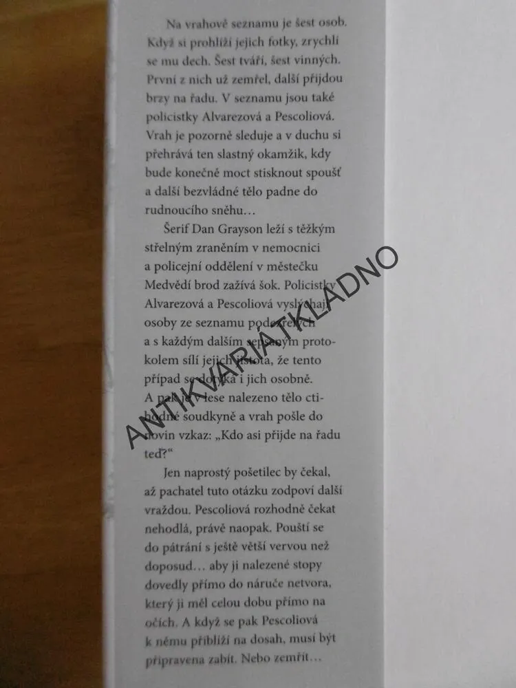 DŮM SMRTI, BERNHARD AICHNER, **an