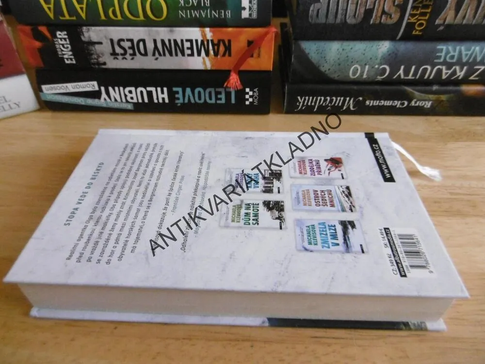 SNĚŽNÝ MĚSÍC, MICHAELA KLEVISOVÁ, **an