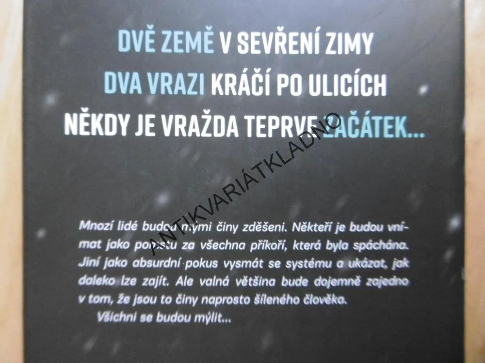 DEVÁTÝ HROB, STEFAN AHNHEM, **an