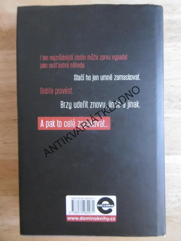 ZNESVĚTITEL, PAUL FINCH, **an