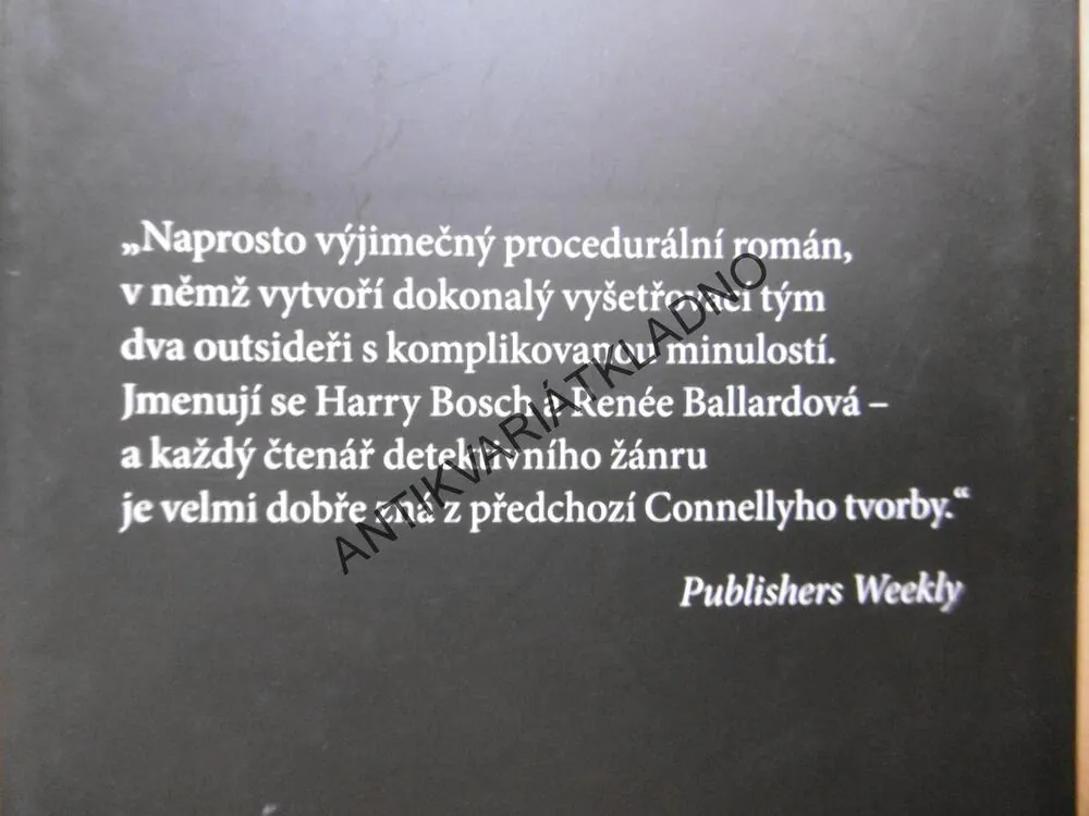 TEMNÁ SVATÁ NOC, MICHAEL CONNELLY, **an