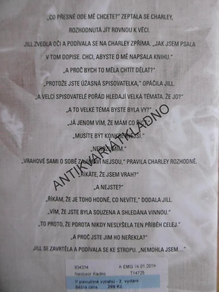 V PAVUČINĚ VZTAHŮ, JOY FIELDINGOVÁ, **an