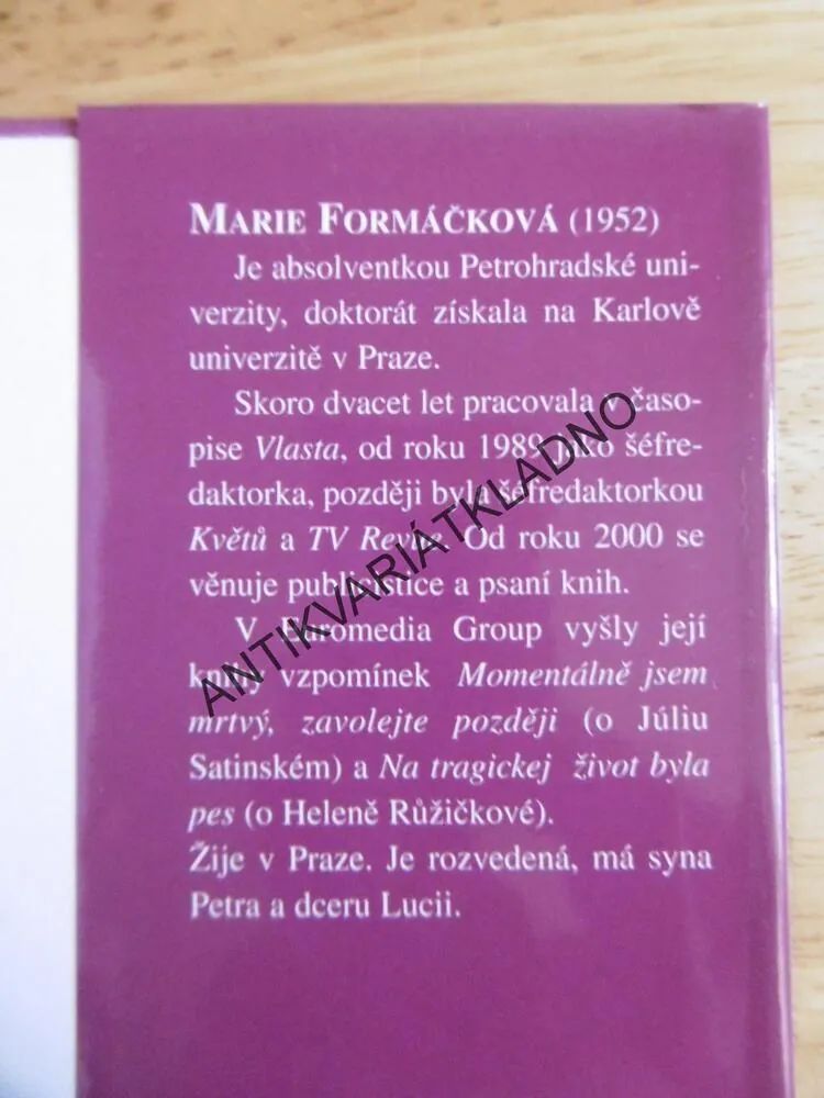 KOČKA SE ŠPATNOU POVAHOU, MARIE FORMÁČKOVÁ, **an