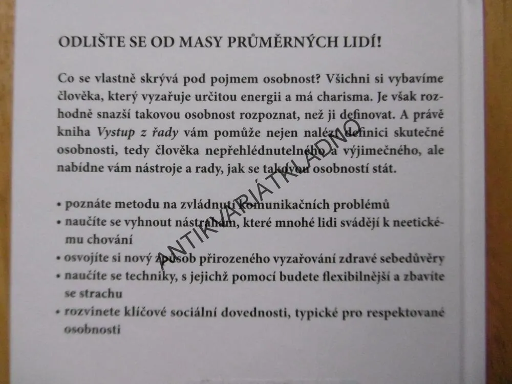 VYSTUP Z ŘADY, JAK SE STÁT PŘITAŽLIVOU OSOBNOSTÍ, DALE CARNEGIE TRAINING, **an