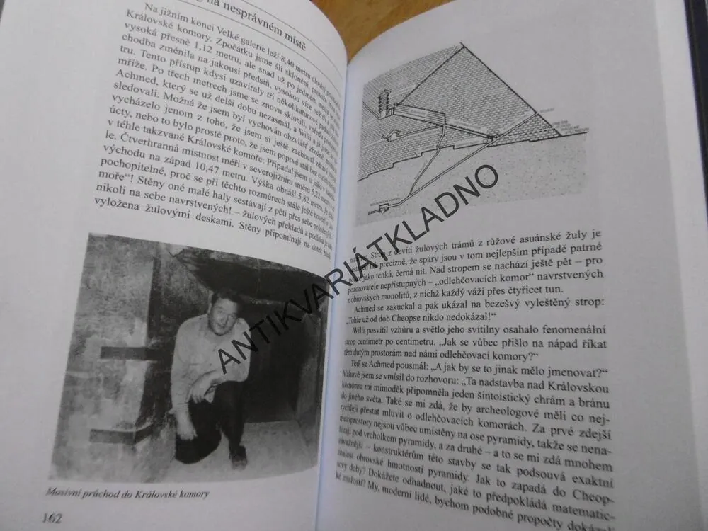 OČI SFINGY, ERICH VON DÄNIKEN, **an
