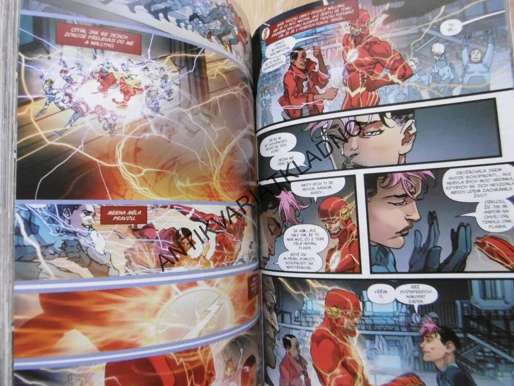 FLASH, KDYŽ UDEŘÍ BLESK DVAKRÁT, KOMIKS DC COMICS, **an