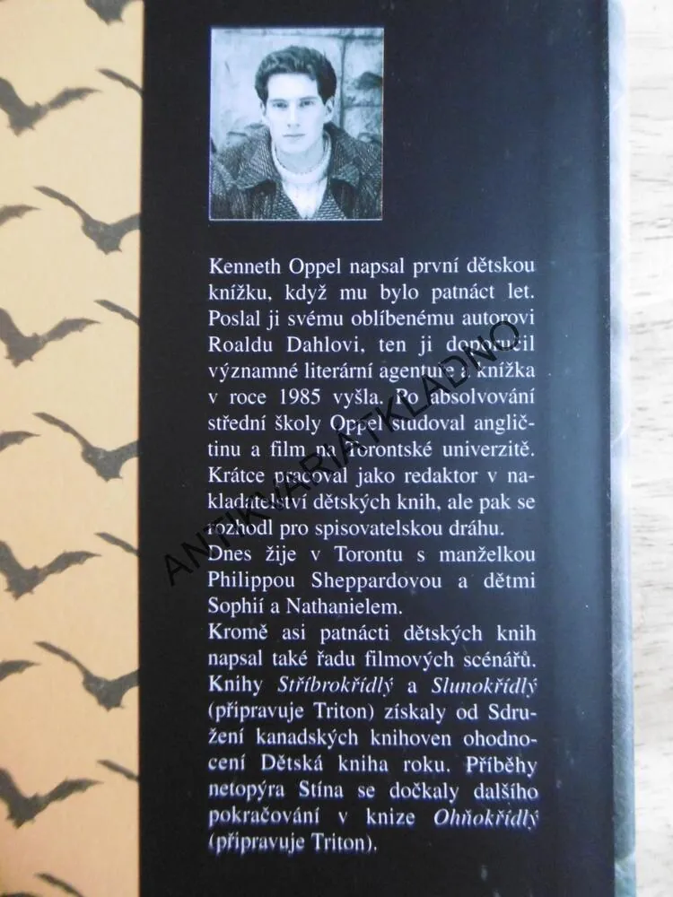 STŘÍBROKŘÍDLÝ, KENNETH OPPEL, **an