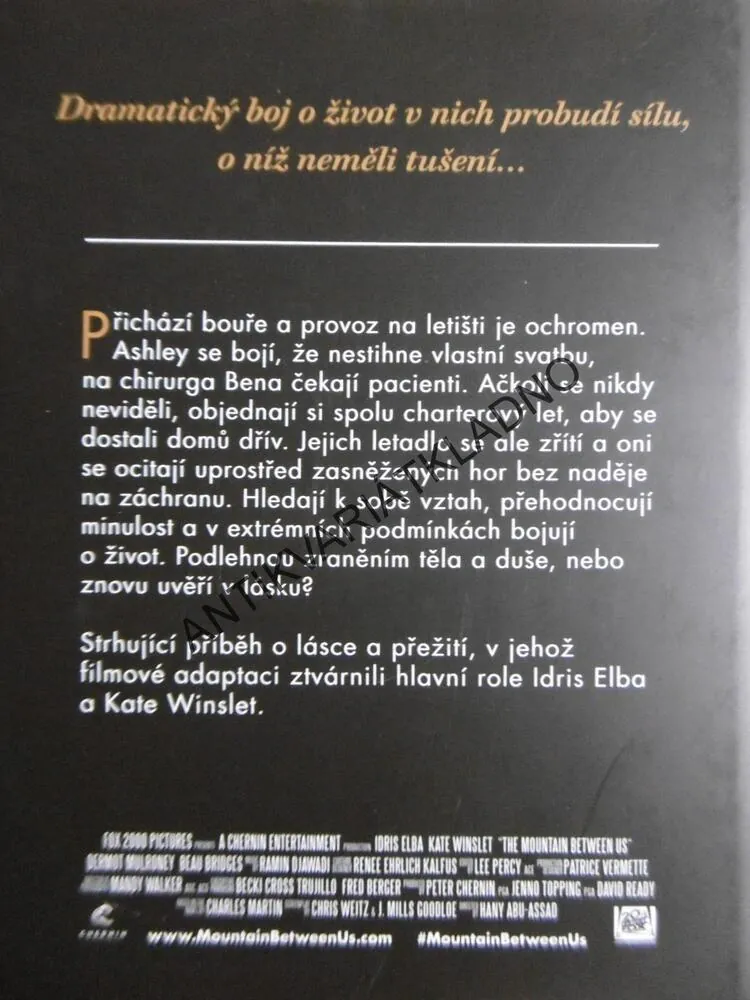 HORA MEZI NÁMI, CHARLES MARTIN, **an