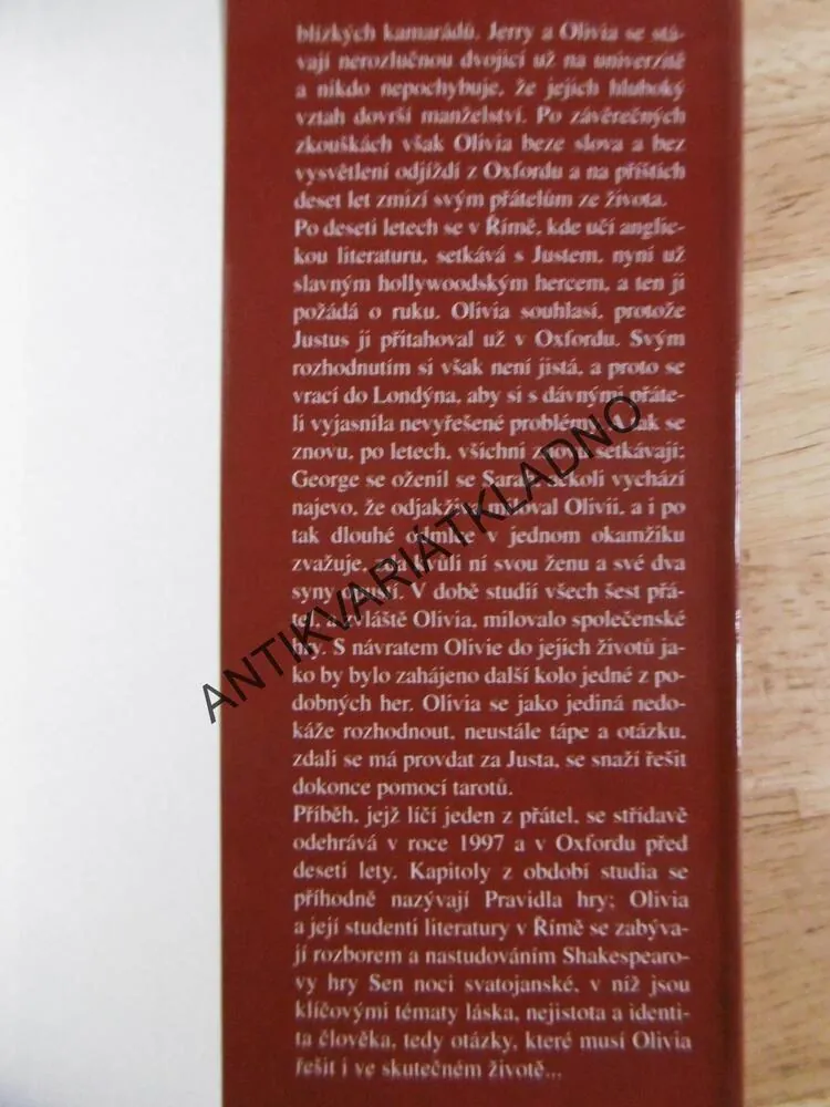 HRA O LÁSKU, JULIETTE MEAD, **an