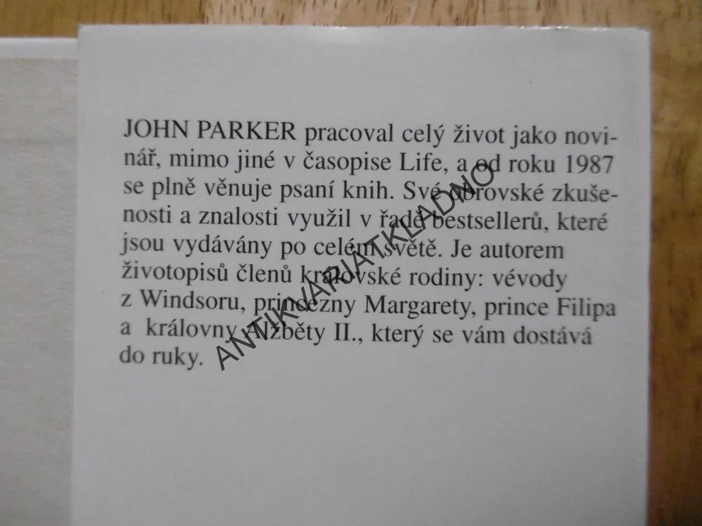 KRÁLOVNA ALŽBĚTA II., JOHN PARKER, **an