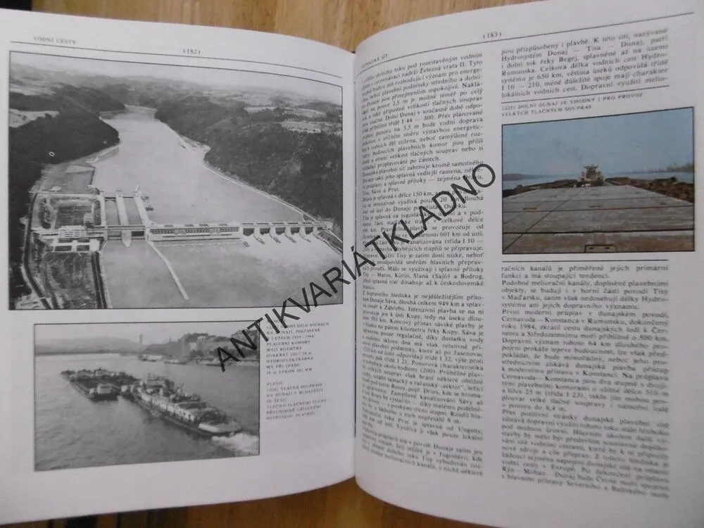 SVĚT VODNÍCH CEST, JAROSLAV KUBEC, PODZIMEK, **an