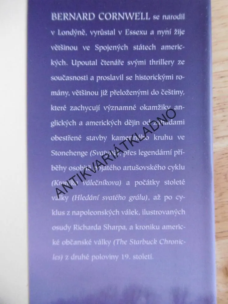 BLEDÝ JEZDEC, BERNARD CORNWELL, 