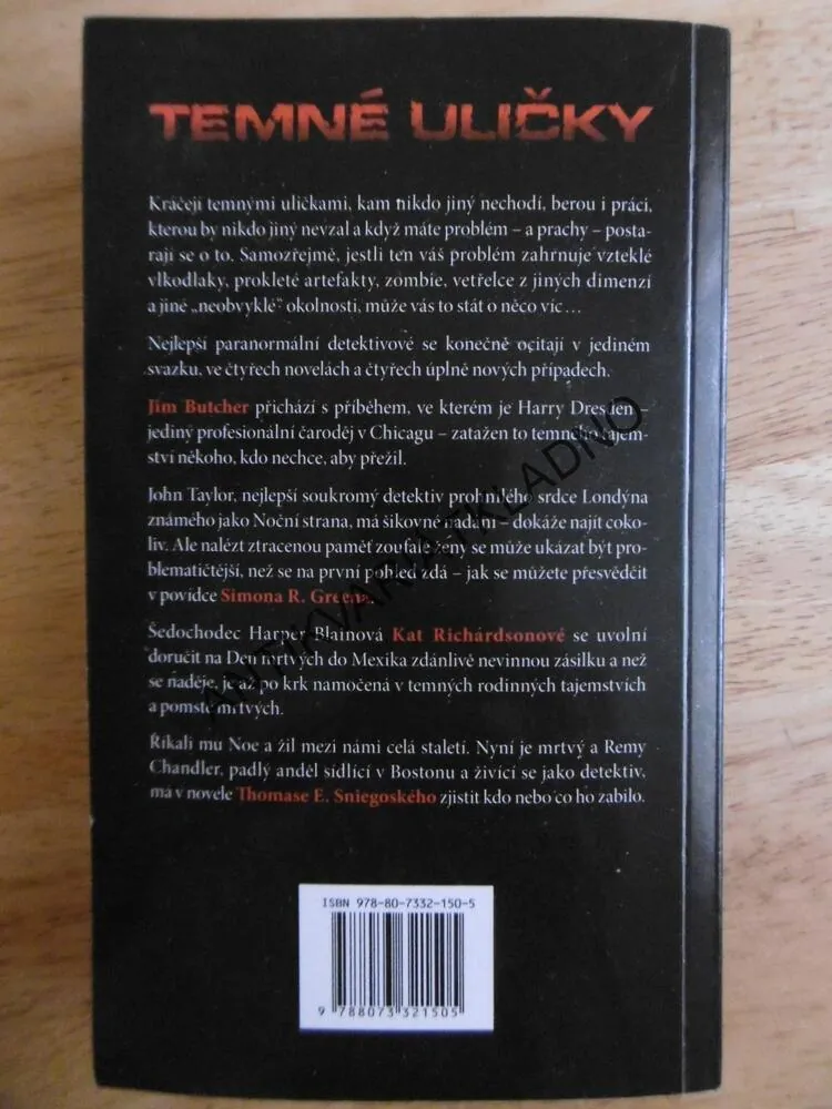 TEMNÉ ULIČKY, JIM BUTCHER, SIMON R. GREEN, AJ., **an