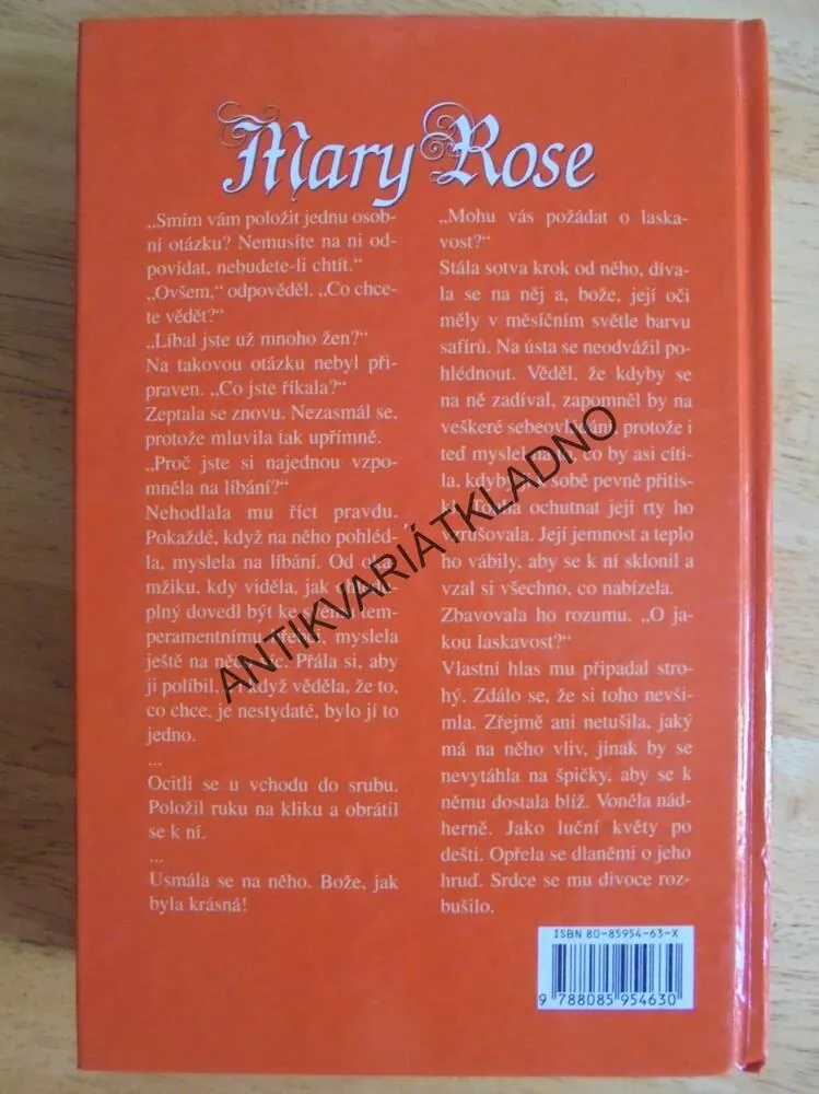 MARY ROSE, JULIE GARWOOD, GARWOODOVÁ, **an