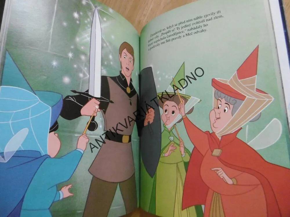 ŠÍPKOVÁ RŮŽENKA,  WALT DISNEY, **an