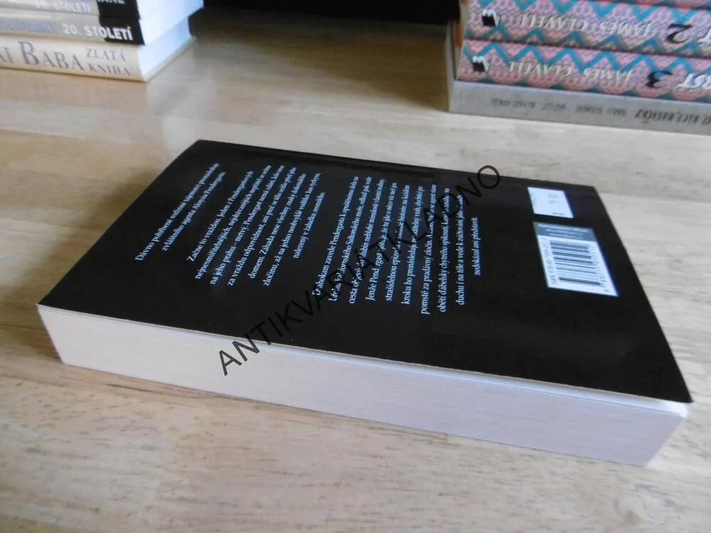 MODRÝ LABYRINT, DOUGLAS PRESTON, LINCOLN CHILD, **an