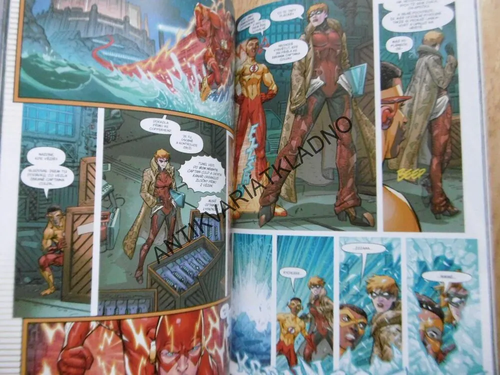 FLASH, KDYŽ ZMRZNE PEKLO, KOMIKS DC COMICS, **an