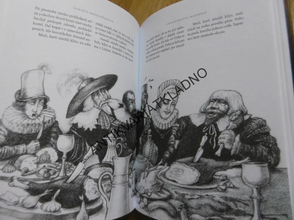 SPOLEČENSTVO KLÍČNÍKŮ, DANIELA KROLUPPEROVÁ, **an