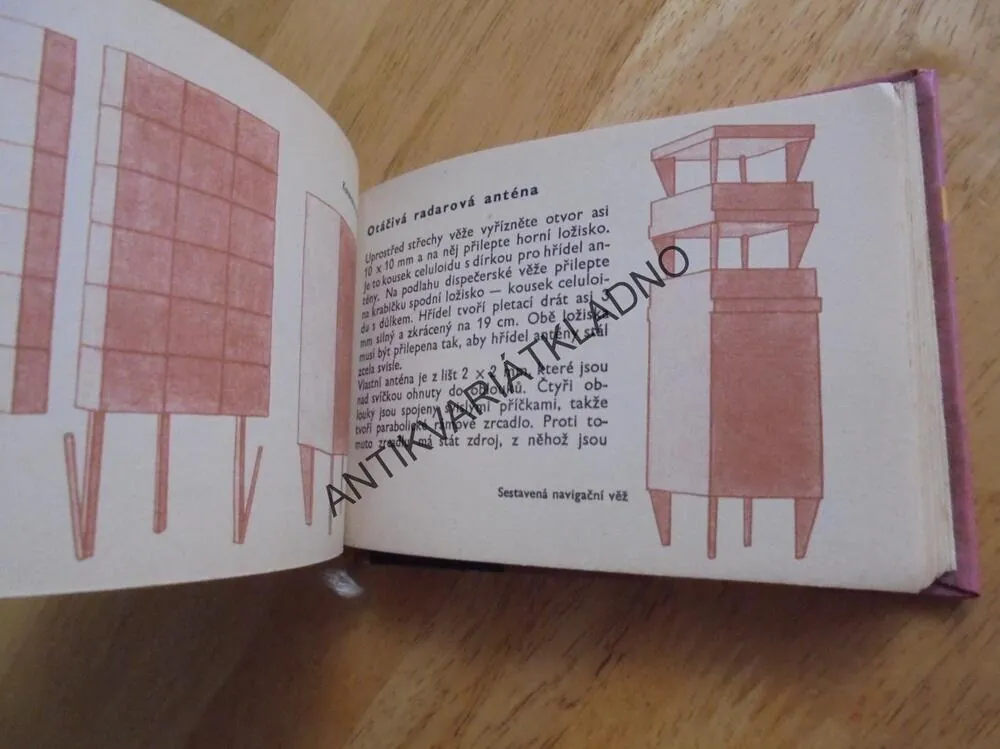 OKO 14- DIVOTVORNÉ KRABIČKY, VYDRA,