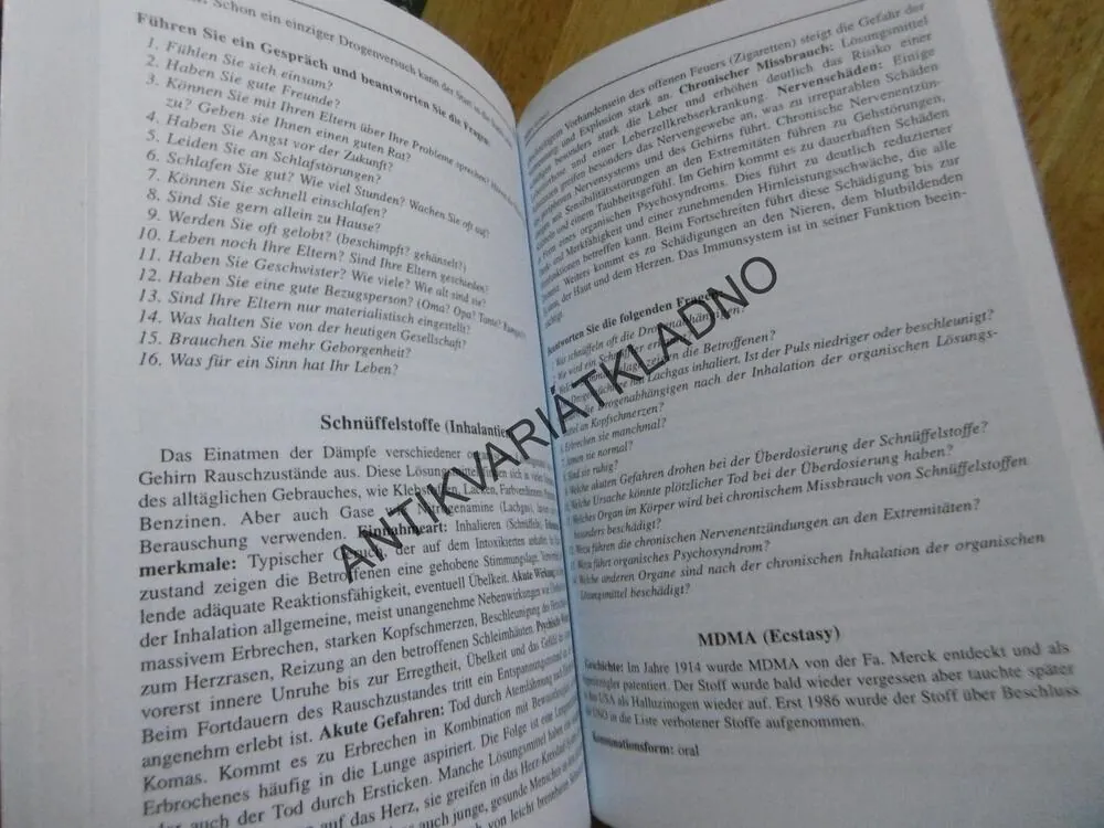 NĚMČINA PRO VYŠŠÍ ZDRAVOTNÍ ŠKOLY A BAKALÁŘSKÉ STUDIUM, KAREL SOJÁK